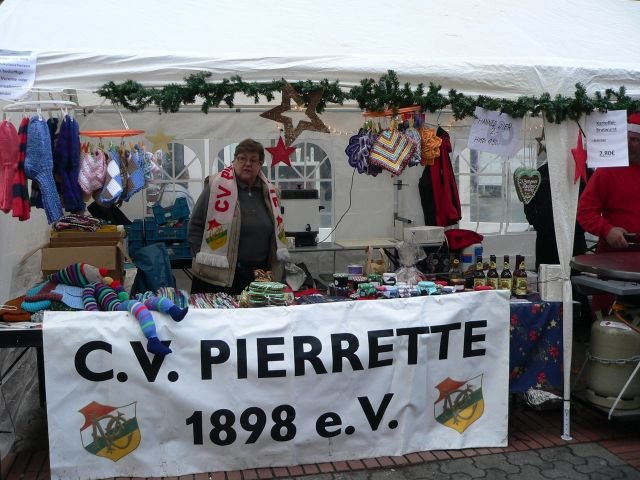 27. Nikolausmarkt der Bornheimer Vereine 2017