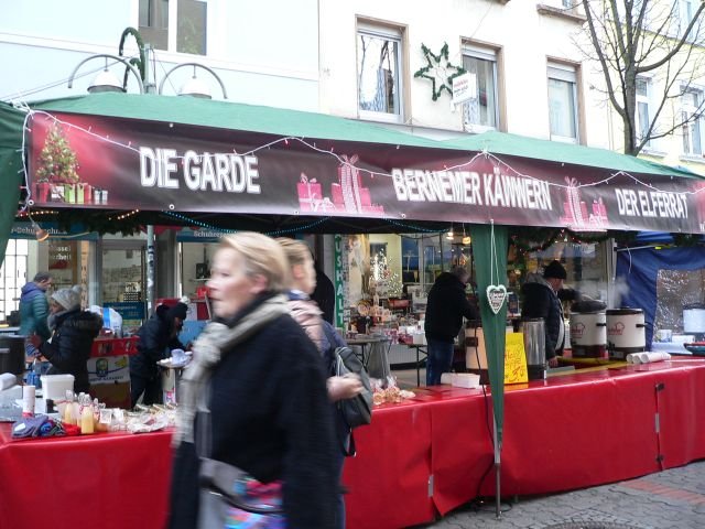 27. Nikolausmarkt der Bornheimer Vereine 2017