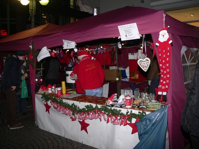 27. Nikolausmarkt der Bornheimer Vereine 2017