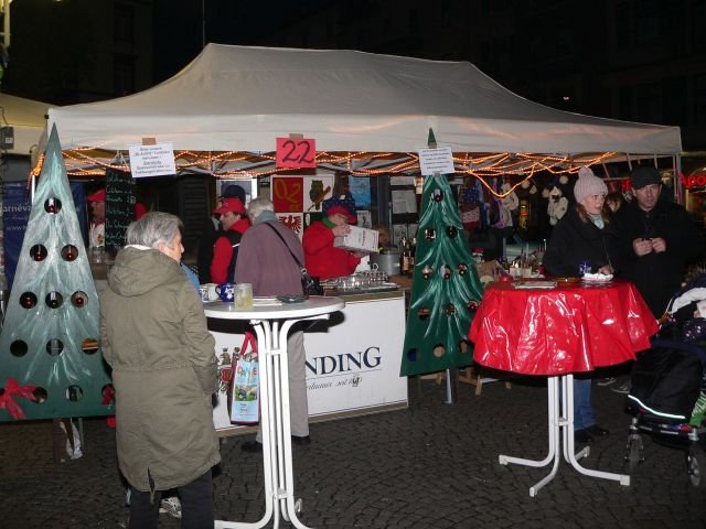 27. Nikolausmarkt der Bornheimer Vereine 2017