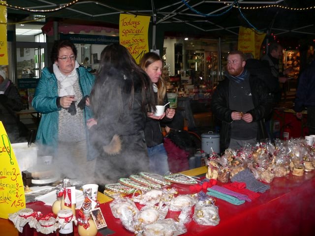 27. Nikolausmarkt der Bornheimer Vereine 2017