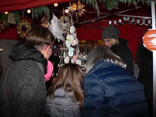 27. Nikolausmarkt der Bornheimer Vereine 2017