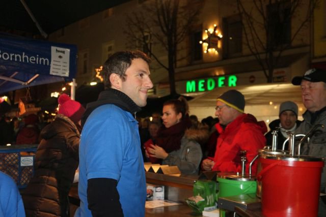 28. Nikolausmarkt der Bornheimer Vereine 2018