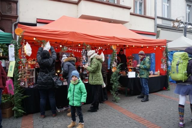 29. Nikolausmarkt der Bornheimer Vereine 2019