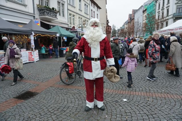 29. Nikolausmarkt der Bornheimer Vereine 2019