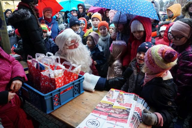 29. Nikolausmarkt der Bornheimer Vereine 2019