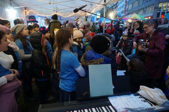 29. Nikolausmarkt der Bornheimer Vereine 2019