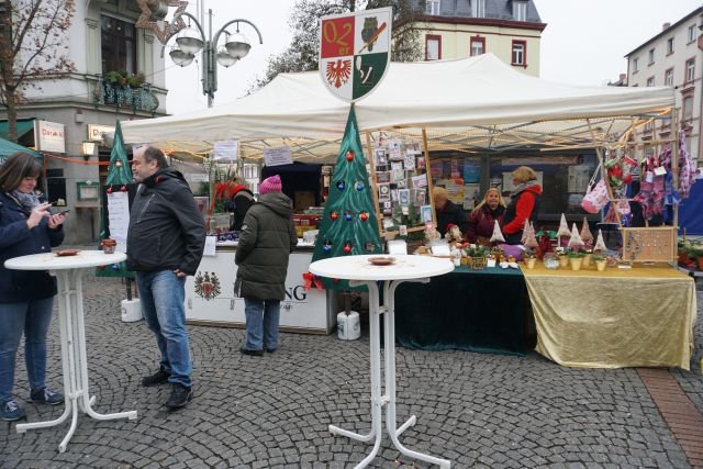 29. Nikolausmarkt der Bornheimer Vereine 2019