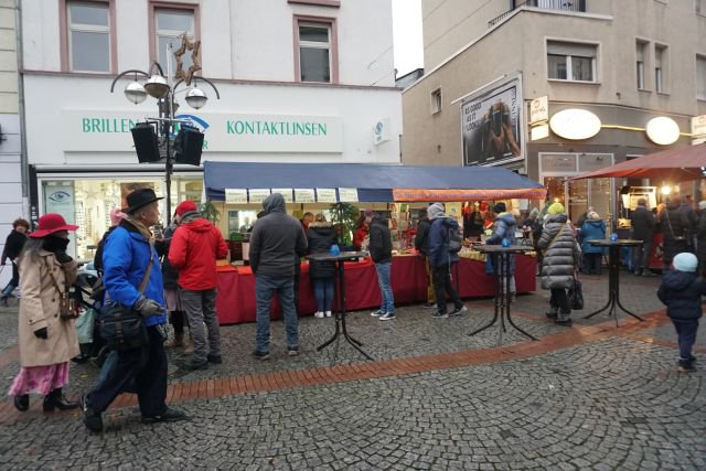 30. Nikolausmarkt der Bornheimer Vereine 2022