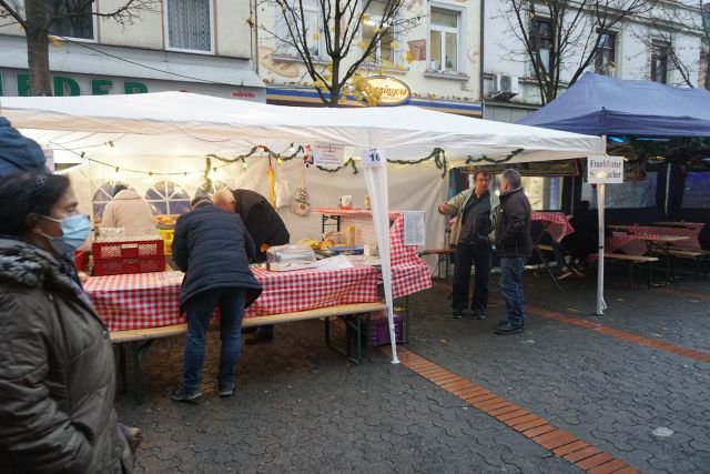 30. Nikolausmarkt der Bornheimer Vereine 2022