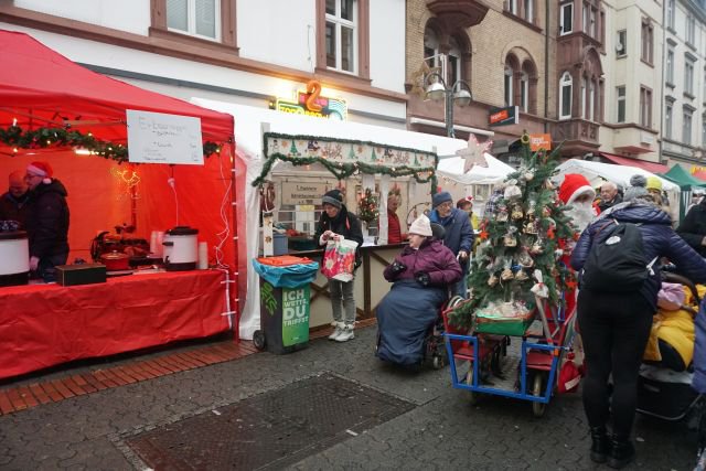 30. Nikolausmarkt der Bornheimer Vereine 2022