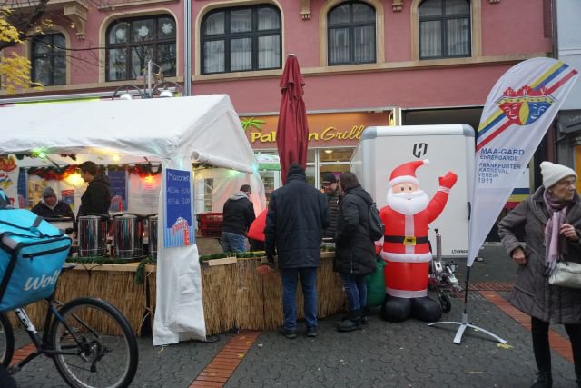 30. Nikolausmarkt der Bornheimer Vereine 2022