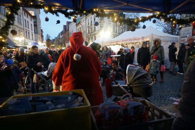 30. Nikolausmarkt der Bornheimer Vereine 2022