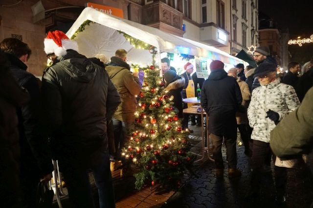 30. Nikolausmarkt der Bornheimer Vereine 2022