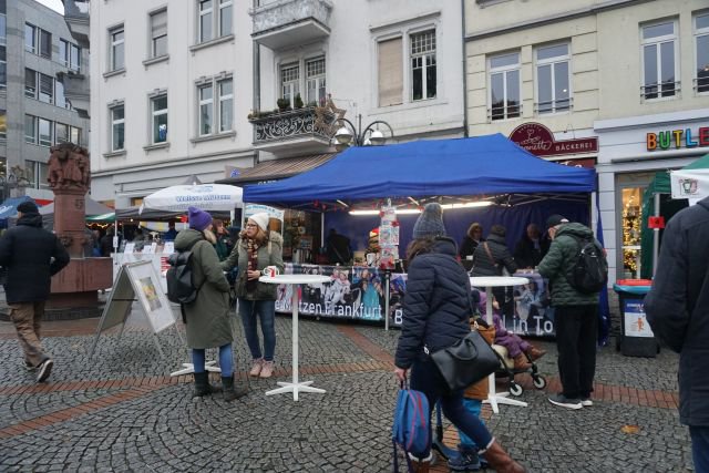 30. Nikolausmarkt der Bornheimer Vereine 2022